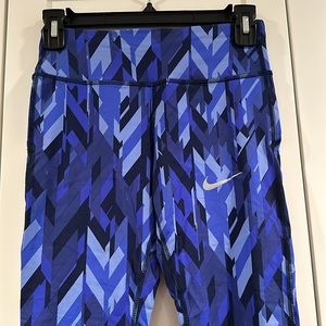 Nike dri-fit printed leggings